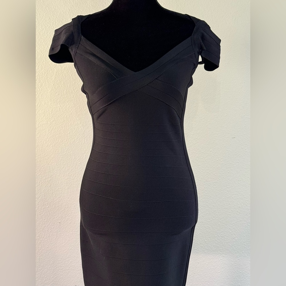 MARCIANO Bodycon Little Black Dress GUC Size Medium